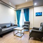 Otel Mugwort & 4*