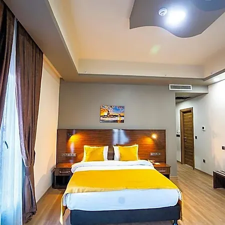 Mugwort & Hotel 4*
