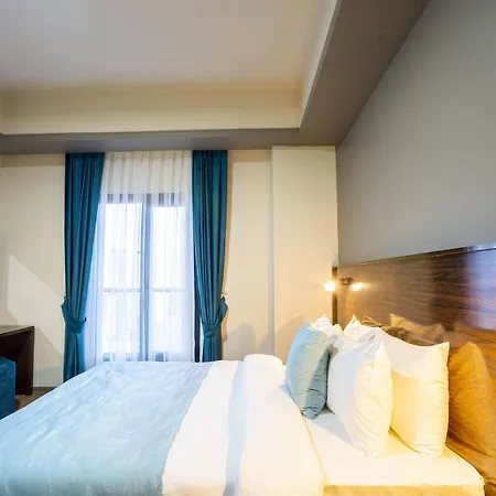 Hotel Mugwort &