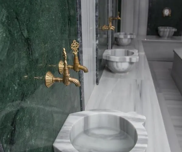 Отель Mugwort & Стамбул