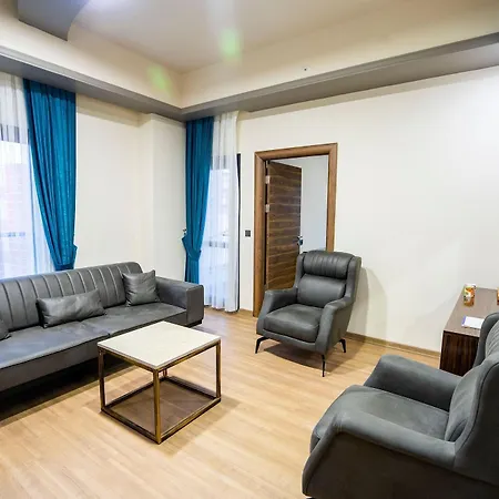 Mugwort & Hotel Istanbul