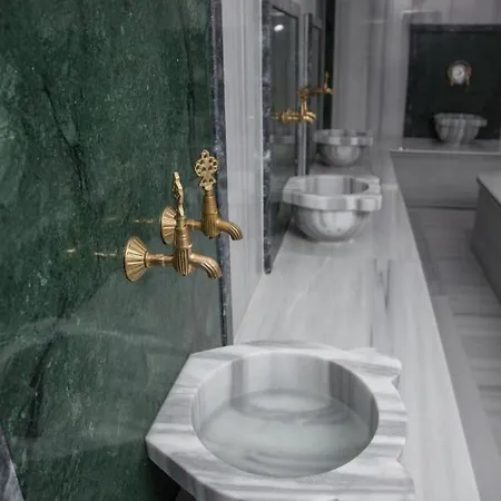 Hotel Mugwort & Istambul